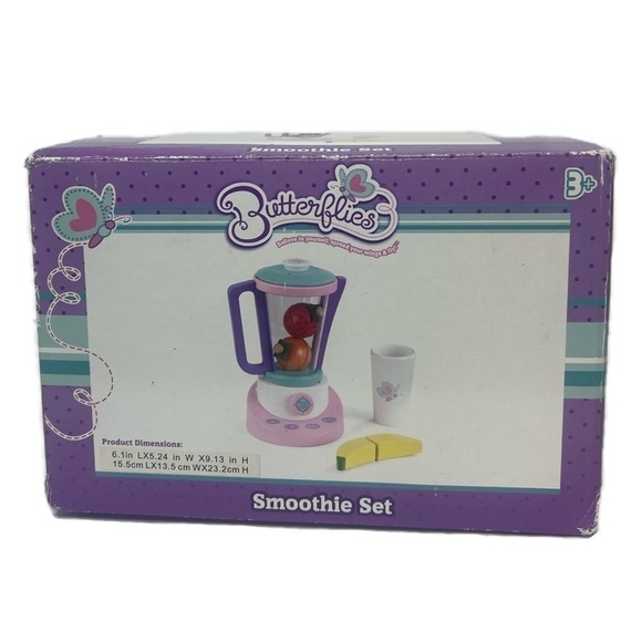 Butterflies KidKraft Smoothie Toy Blender Wooden Fruit Set - Picture 8 of 8